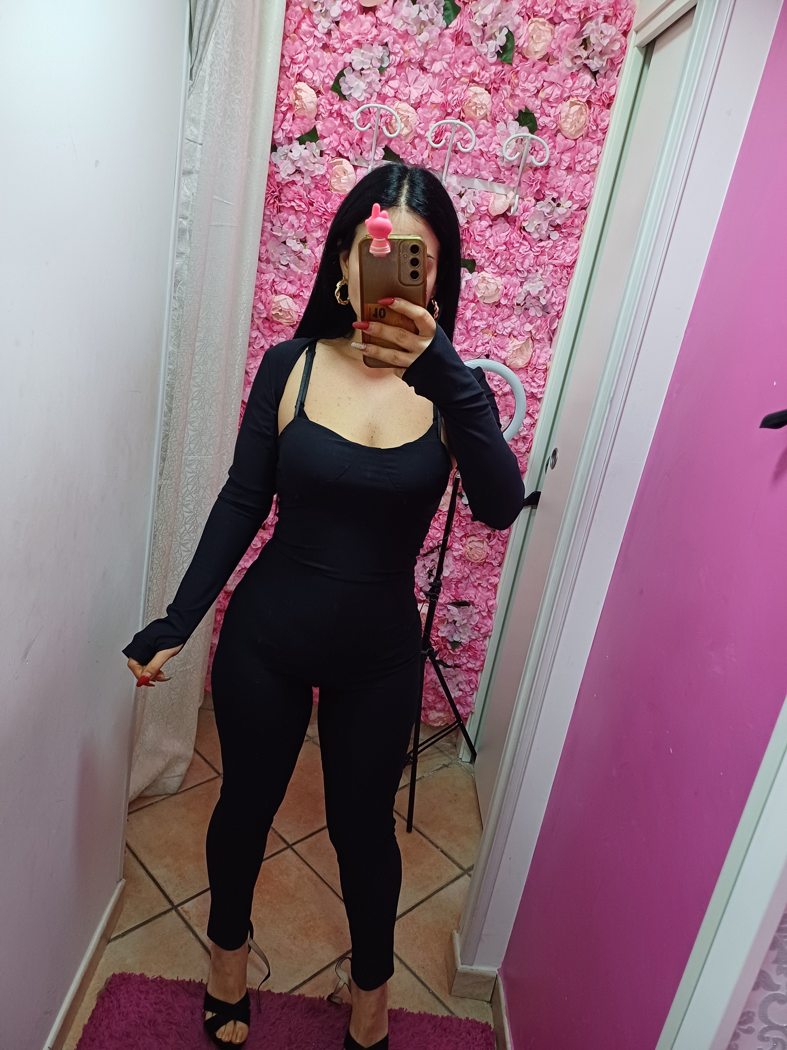 Tuta Sara