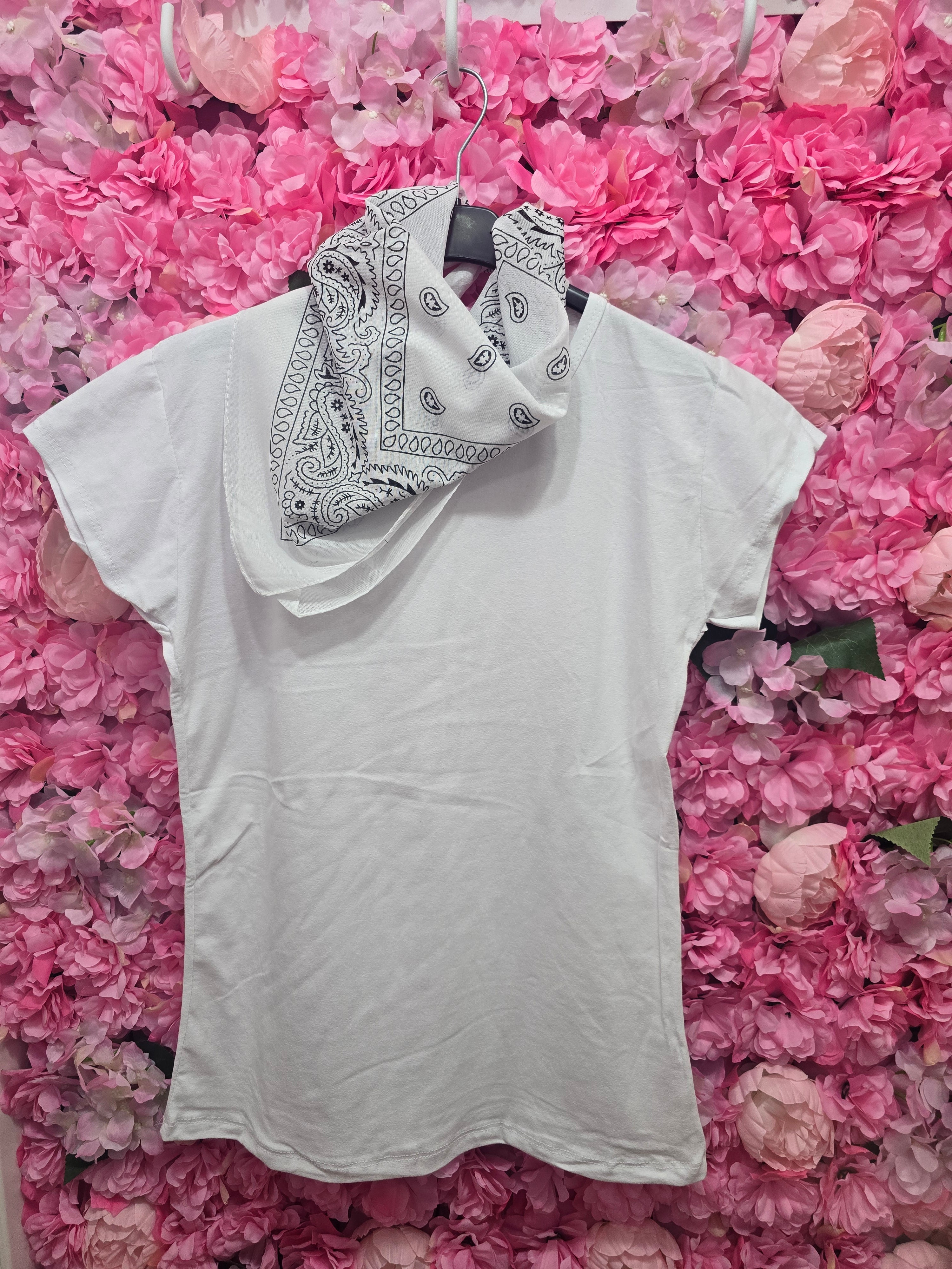 T-shirt bandana