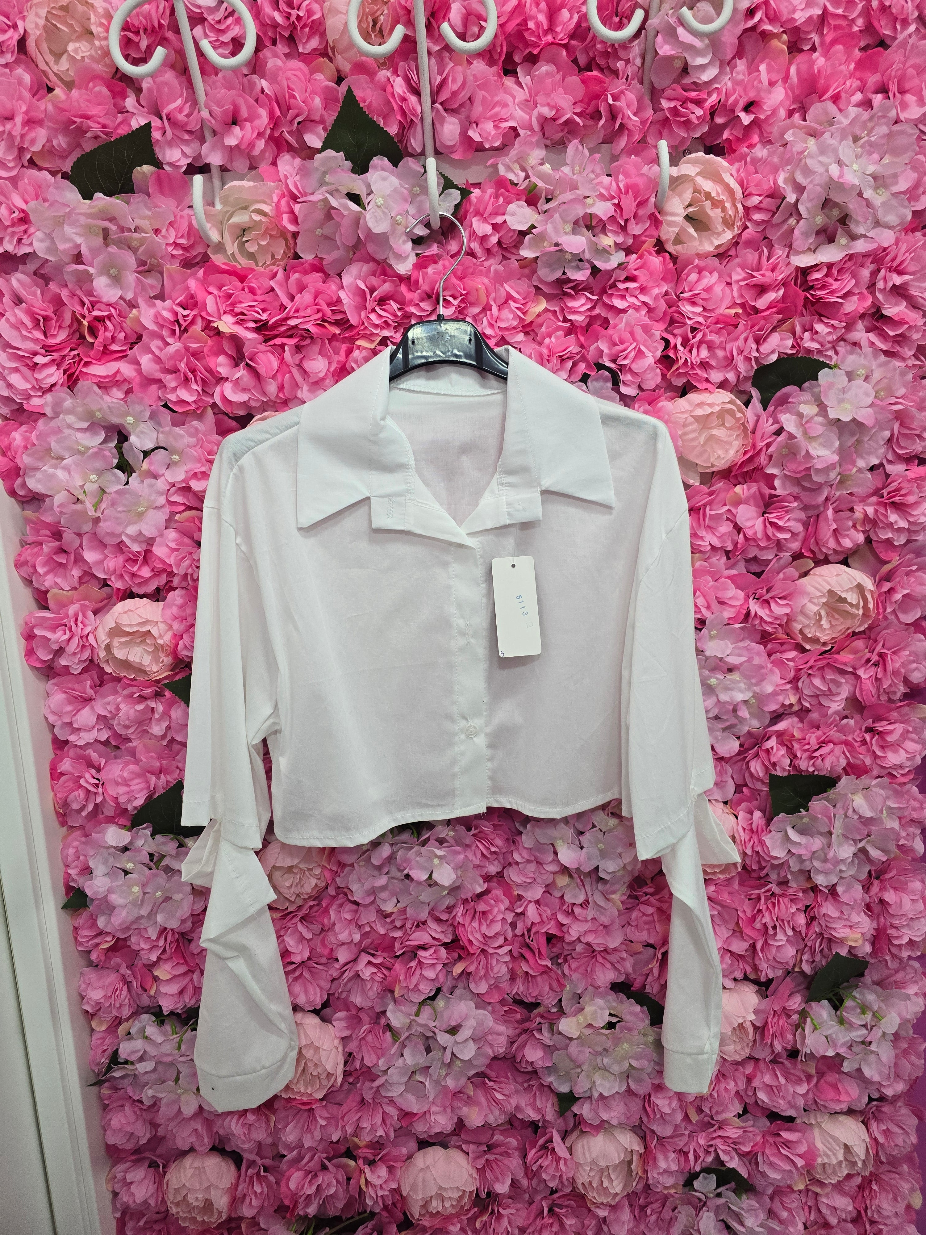 Camicia crop con spacco