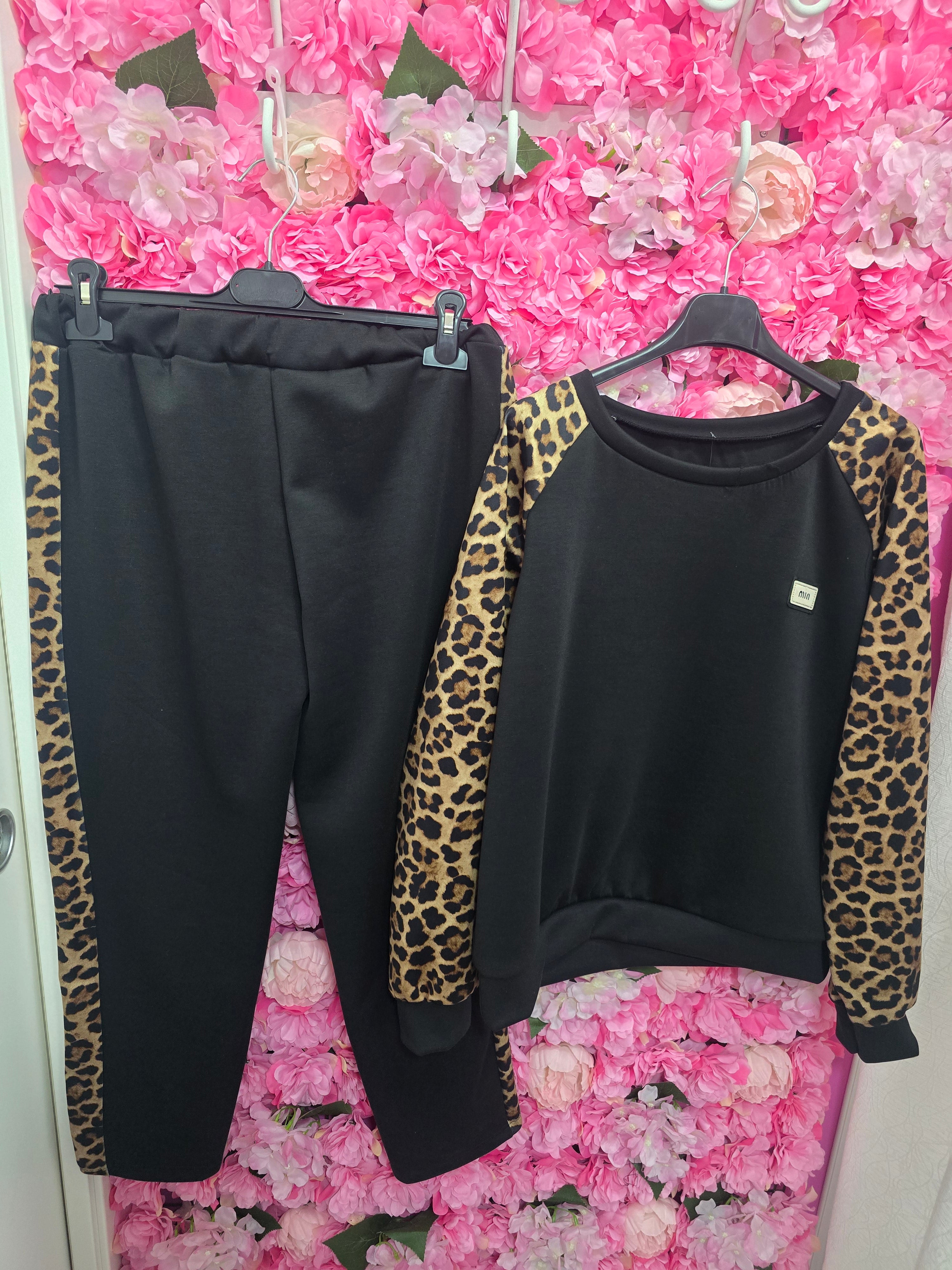 Coordinato in tuta leopardato